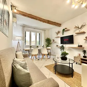 Apartment A 2 Passi Dal Duomo Con Parcheggio E 3, Florence