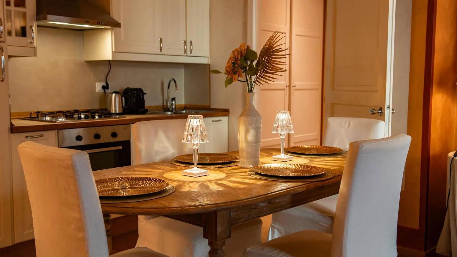 Mamo Florence - Peruzzi Luxury Apartment 0*,  Italy